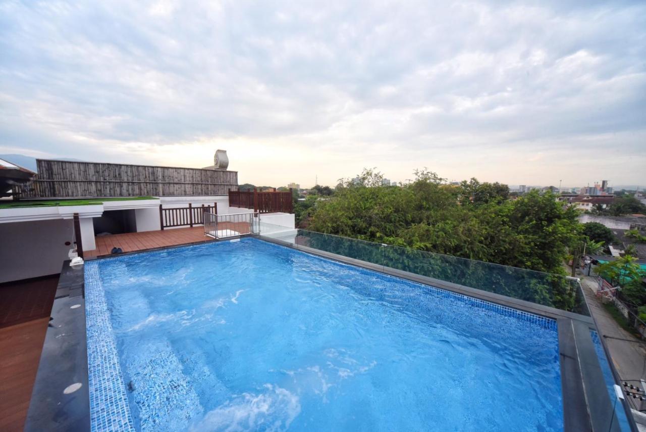 De Manor Chiang Mai Hotel Bagian luar foto